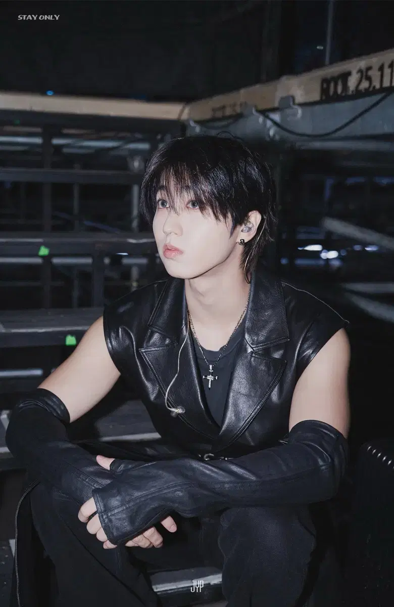thumbnail-2
